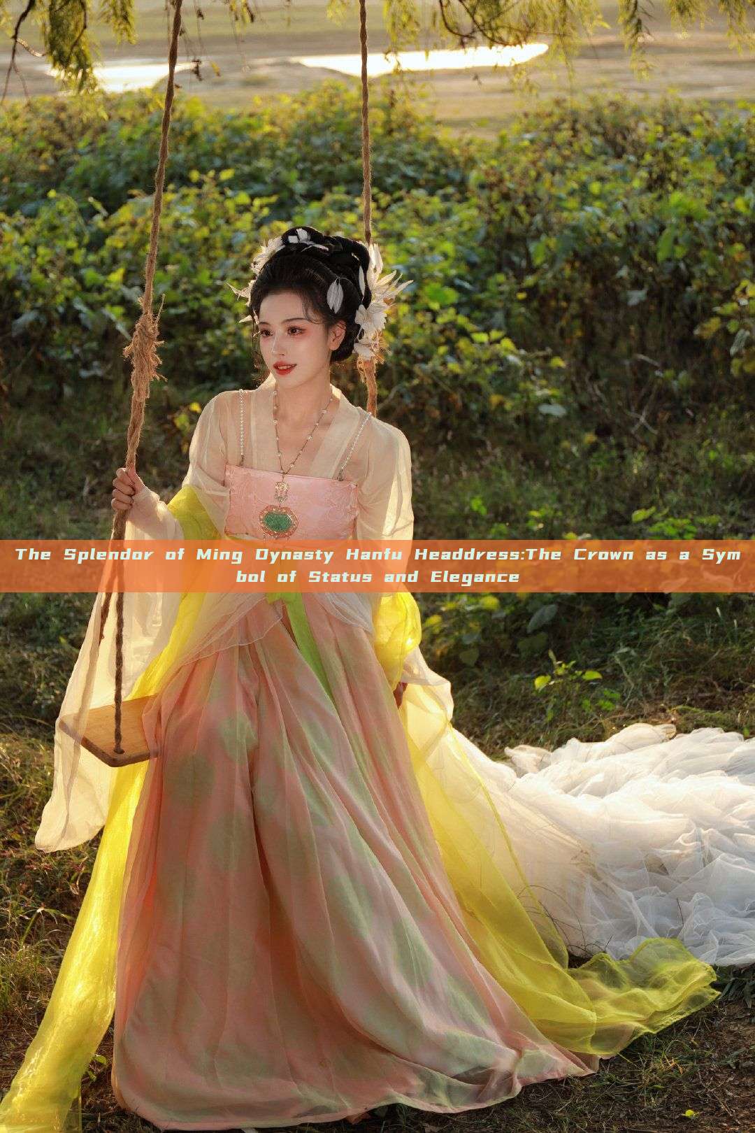 The Splendor of Ming Dynasty Hanfu Headdress:The Crown as a Symbol of Status and Elegance The Splendor of Ming Dynasty Hanfu Headdress:The Crown as a Symbol of Status and Elegance